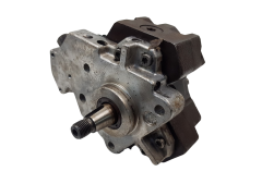 Einspritzpumpe 0445010075 8200108225 1.9 DCI Bosch Renault 1091