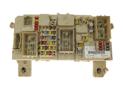 Sicherungskasten Relaiskasten Ford 7M5T-14A073-CC 519242127 20779 Sicherungskasten Relaiskasten Ford 7M5T-14A073-CC 519242127 20779
