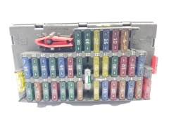 Sicherungskasten Relaiskasten Fiat PSA 9631527980 Sicherungskasten Relaiskasten Fiat PSA 9631527980