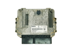 Steuergerät 0281015576 51861913 Fiat Bosch 32970