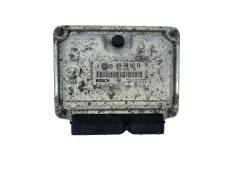 Steuergerät 038906012FB 0281010651 VW Bosch 51447