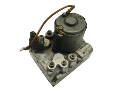 Abs-Pumpe BMW 5 E39 34.51- 1090910 0265217000 Bosch 66771 Abs-Pumpe BMW 5 E39 34.51- 1090910 0265217000 Bosch 66771