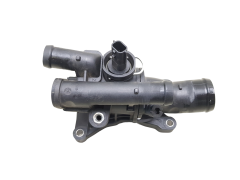 Thermostat Gehäuse 110608920R A6082000015 1.5 Blue dCi CDI Renault Mercedes Thermostat Gehäuse 110608920R A6082000015 1.5 Blue dCi CDI Renault Mercedes