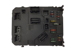 Steuergerät BSI E01-00 9650584580 S118085320B PSA Siemens 2257 Steuergerät BSI E01-00 9650584580 S118085320B PSA Siemens 2257