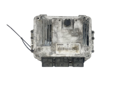 Steuergerät 0281011432 8200311550 8200311553 Renault Bosch 43753