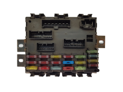 Sicherungskasten Relaiskasten Fiat 46517276 20226