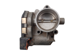 Drosselklappe Citroen Peugeot 0280750085 1635Q9 1.6 Bosch 1067