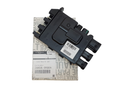 Sicherungskasten Relaiskasten Original Renault Opel 2441600Q0A 243501820R
