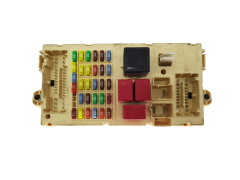 Sicherungskasten Relaiskasten Alfa Romeo 60686059 Delphi 20545