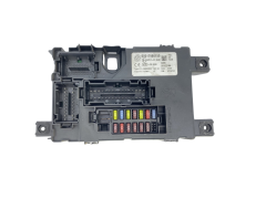 Sicherungskasten Relaiskasten Fiat 00517986150 28122166 97RI-010040 Delphi 58107 Sicherungskasten Relaiskasten Fiat 00517986150 28122166 97RI-010040 Delphi 58107