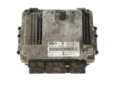 Steuergerät 0281011646 8200305678 8200355802  Renault Bosch