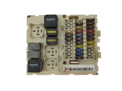 Sicherungskasten Relaiskasten Ford 2M5T14A073BD 518273305 20413 Sicherungskasten Relaiskasten Ford 2M5T14A073BD 518273305 20413
