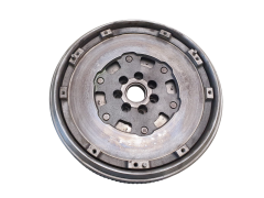 Zweimassenschwungrad 8200715172 7701479061 1.5 DCI Renault Nissan Qashqai Zweimassenschwungrad 8200715172 7701479061 1.5 DCI Renault Nissan Qashqai