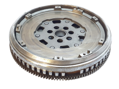 Zweimassenschwungrad 8200495249 123003948R 1.5 dci Renault LUK 1270 Zweimassenschwungrad 8200495249 123003948R 1.5 dci Renault LUK 1270