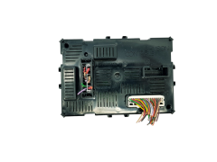 Steuergerät BCM L2CR 19759041 8201054128 Renault 31426