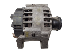 Lichtmaschine Generator Renault 8200054588 2542466A 120A Valeo Lichtmaschine Generator Renault 8200054588 2542466A 120A Valeo