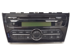 Cd-Radio Mitsubishi Space Star 8701A621 DY-1 ME3E21-4-T