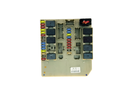 Steuergerät Moduł BSI 8201194747 194747 Renault 31599
