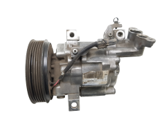 Kompressor Klimaanlage Klimakompressor 926009154R 1.5 dci Dacia Duster Lodgy Kompressor Klimaanlage Klimakompressor 926009154R 1.5 dci Dacia Duster Lodgy
