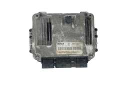 Steuergerät 0281011940 8200311550 8200442263 Renault Bosch 45226