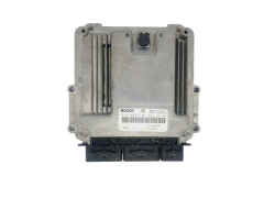 Steuergerät 0281030577 237104134R 237102265R Renault Bosch 43815 Steuergerät 0281030577 237104134R 237102265R Renault Bosch 43815