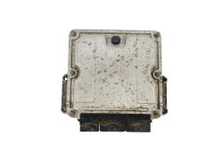 Steuergerät 0281010556 8200153946 8200095416 Renault Bosch 38619