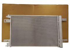 Kondensator Klimaanlage 822550 9816746580 Citroen Peugeot Valeo