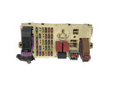 Sicherungskasten Relaiskasten Fiat 46758961 46812234 NPL 58311