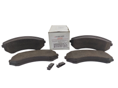 Bremsklötze Neues Original Vorne Mitsubishi MZ690347C 