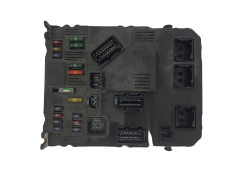 Steuergerät BSI E01-00 S118085320C 9652474680 PSA Siemens 1812 Steuergerät BSI E01-00 S118085320C 9652474680 PSA Siemens 1812