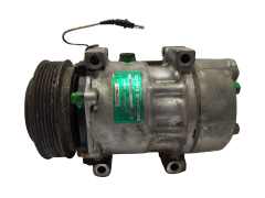 Kompressor Klimaanlage Klimakompressor Renault Laguna I 7700108413 SD7H15 8010B Kompressor Klimaanlage Klimakompressor Renault Laguna I 7700108413 SD7H15 8010B