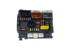 Steuergerät BSM-00 R09 9667199780 PSA Valeo 44470 Steuergerät BSM-00 R09 9667199780 PSA Valeo 44470