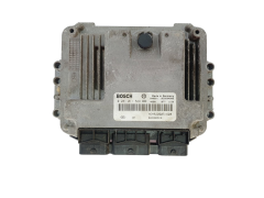 Steuergerät 0281011529 8200051608 8200389519 Renault Bosch 38026