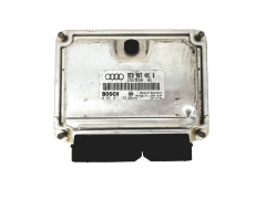 Motorsteuerung 8E0907401Q 0281011135 Audi Bosch 27854