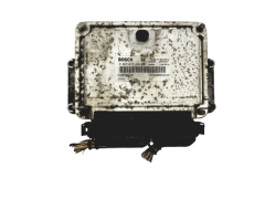 Steuergerät 0281010442 8200199726 8200049306 Renault Bosch 17061