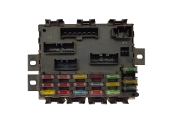 Sicherungskasten Relaiskasten Fiat 46517276 20225