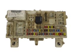 Sicherungskasten Relaiskasten Ford 4M5T14A073CH Sicherungskasten Relaiskasten Ford 4M5T14A073CH