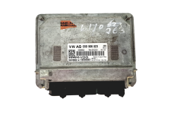 Steuergerät 03D906023 5WP40806 04  VW SEAT SKODA Siemens 29526