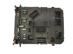 Steuergerät BSI E02-00 9653667680 S118085220E PSA Siemens 23635