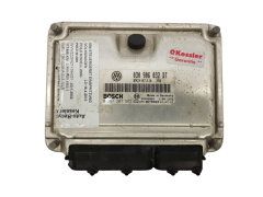 Motorsteuerung VW 030906032DT 0261207593 Bosch Motorsteuerung VW 030906032DT 0261207593 Bosch