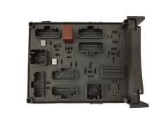 Steuergerät Renault 8200447438 8200004201E 518837109 PBAJ 19104
