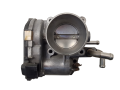 Drosselklappe 35100-04200 9045020008 KIA Hyundai 2100 Drosselklappe 35100-04200 9045020008 KIA Hyundai 2100