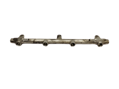 Einspritzleiste Kraftstoffverteiler Renault Espace 2 0132418 A1 AMD47615