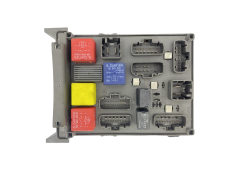 Steuergerät 8200148809 8200004201 518095419 Renault 59116 Steuergerät 8200148809 8200004201 518095419 Renault 59116