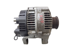 Lichtmaschine Generator Renault 7700857073 A13VI164 110A Valeo 1049