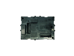 Steuergerät BCM L2CR 19759041 8201054128 Renault 31417