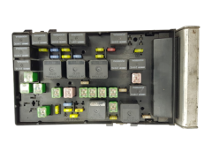 Sicherungskasten Relaiskasten Chrysler 05144579AC 05144509AC