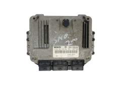 Steuergerät 0281011549 8200310863 8200370779 Renault Bosch 42677