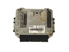 Steuergerät 0281013907 8200705747 8200705748 Renault Bosch 26055