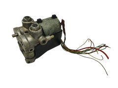 Abs-Pumpe Mercedes-Benz E W124 0265200043 Bosch 64331 Abs-Pumpe Mercedes-Benz E W124 0265200043 Bosch 64331